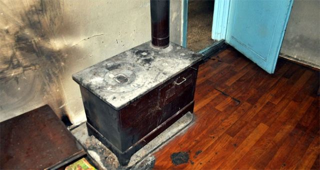 Kahramanmaraş'ta evli çift sobadan sızan gaz nedeniyle öldü