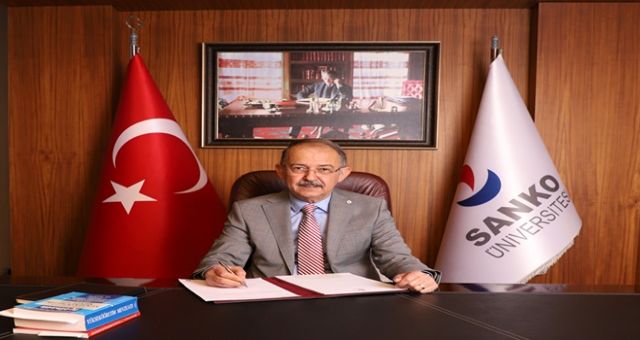 Rektör Dağlı İstiklal Marşının Kabülü İle İlgili Açıklama Yaptı