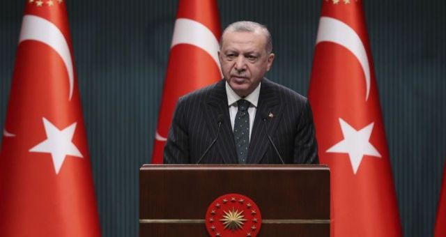 Cumhurbaşkanı Erdoğan: Suriyelilerin gönüllü ve onurlu dönüşleri için gayret gösteriyoruz