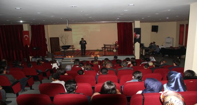 Şair Aksu Nurhak’a Onur Konuğu Olarak Katıldı