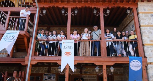 Yabancı Öğrenciler Mutfak Müzesine Hayran Kaldı