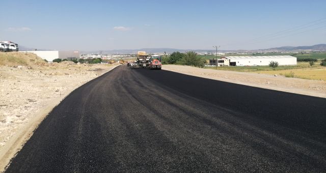 Ağcalı Kavşağı’ndan Hayvan Pazarı’na Ulaşım Sağlayan Arter Trafiğe Açıldı