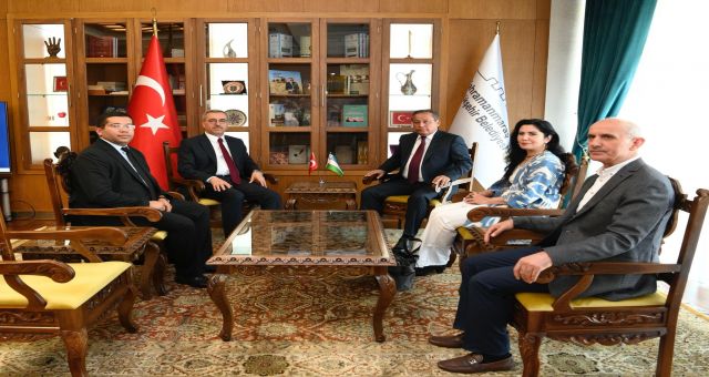 Başkan Güngör Özbekistan Heyetini Makamında Ağırladı