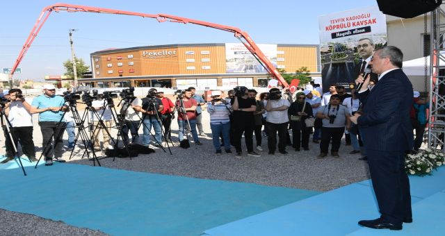 Tevfik Kadıoğlu Köprülü Kavşak Projesinin Temeli Atıldı- 90 günde bitecek