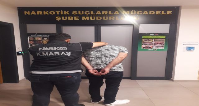 Uyuşturucu Sattığı İddia Edilen 2 Şüpheli Yakalandı