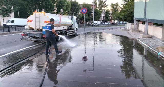 Kahramanmaraş Büyükşehir Ekipleri Bayramda da Sahada
