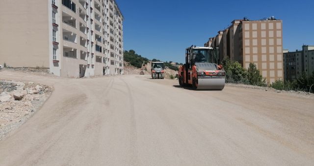 Yıldızkent Konutları’na Ulaşım Sağlayan Yollar Asfaltlanıyor