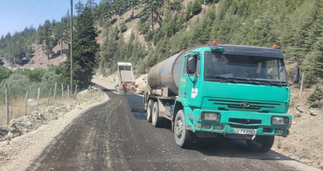 Büyükşehir Andırın’da 70 Kilometre Yol Yeniledi