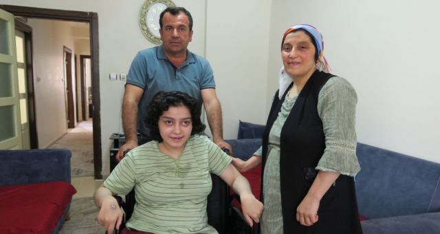En ‘Özel’ Hediyeyi Mutlulukla Karşıladılar