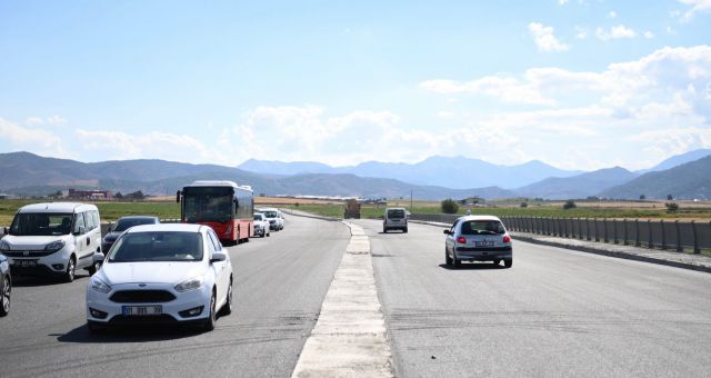 İmran Kılıç Köprüsü ve Bulvarı Trafiğe Açıldı