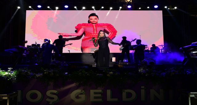 Bengü’den Kahramanmaraş’ta Muhteşem Performans