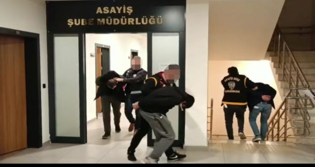 Kahramanmaraş’ta Oto Hırsızları Yakalandı