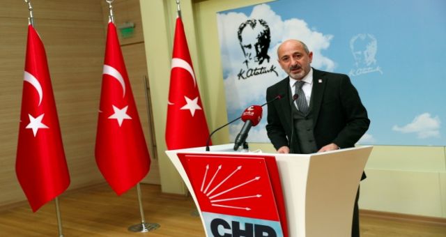 ‘Atom Karınca’, Çağlayancerit’te Hastalık Yayan Fosseptik Çukuru Sorununa Çözüm İstedi