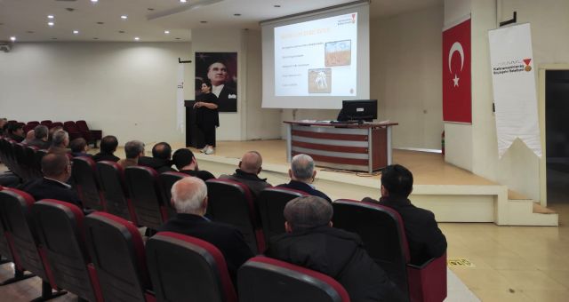 Büyükşehir Belediyesi’nden Hava Kirliliğiyle Mücadele Seminerleri