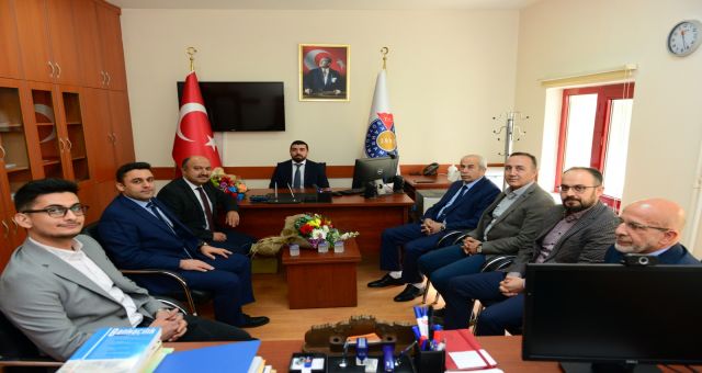 Sosyal Bilimler Meslek Yüksekokulu Müdürlüğüne Doç. Dr. İlyas Okumuş Atandı