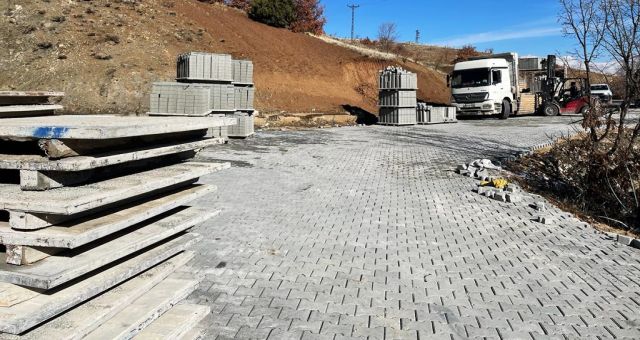 Ekinözü’nde Mahalle Yolları Büyükşehir’le Yenileniyor