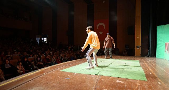Minikler, Büyükşehir’in Etkinliklerini Çok Seviyor