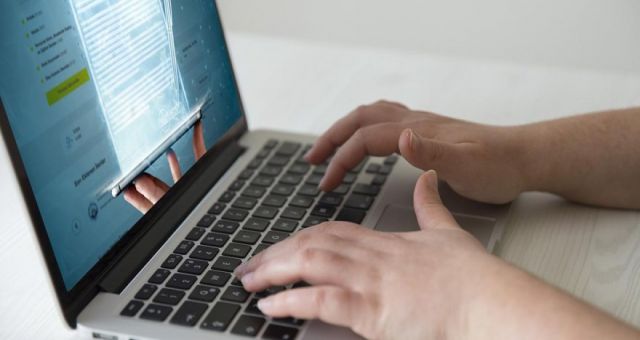 Avukat Kazmaz, Resmi İlan Geliri Alamayacak İnternet Sitelerini Açıkladı