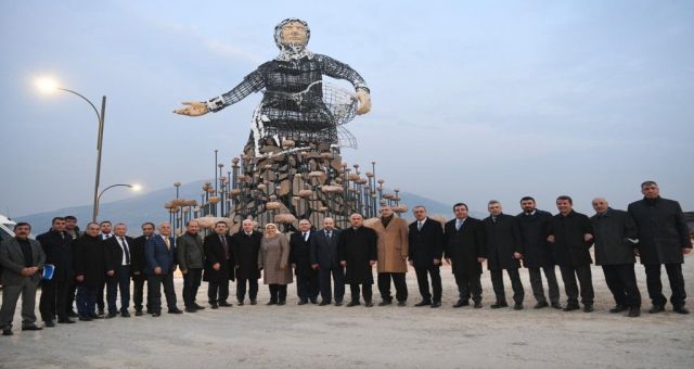 Bakan Kirişci; Hanefi Başkanımızın çabası son derece anlamlı ve yerinde
