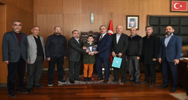 Başkan Güngör, Merdan Derneği Yönetimini Ağırladı