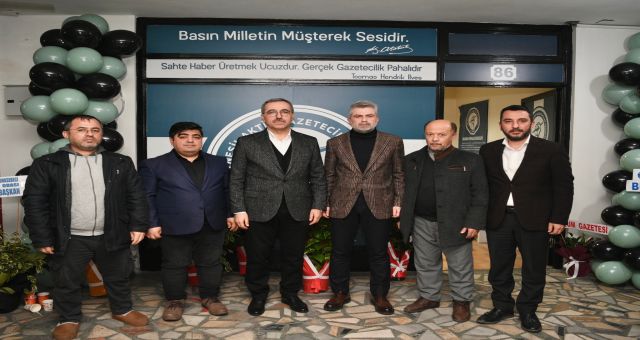 Başkan Güngör, Yeni Nesil Aktif Gazeteciler Derneği’nin Açılışına Katıldı