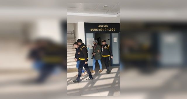 Hırsızlık ve Cinsel İstismar Suçundan Aranan 2 Şahıs Yakalandı