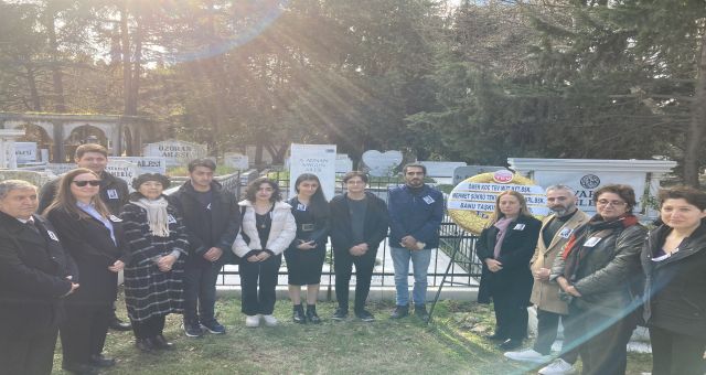 Türk Eğitim Vakfı Bağışçısı, Türk Sanat Müziği Bilimcisi Ahmet Adnan Saygun Mezarı Başında Anıldı