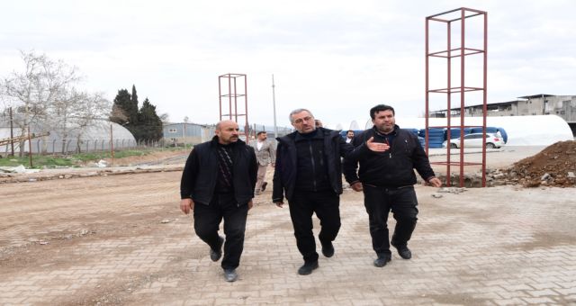 Başkan Hayrettin Güngör; “Hal ve Toptancı Esnafı İçin Geçici Alanlar Oluşturuluyor”