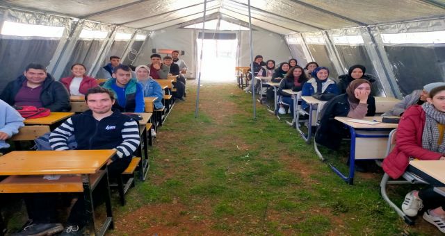 Başkan Mahçiçek; Gençlerimizin geleceği çok daha önemli hale geldi