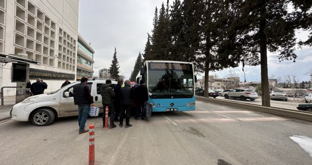 Büyükşehir 16 Hatla Toplu Taşımaya Devam Ediyor