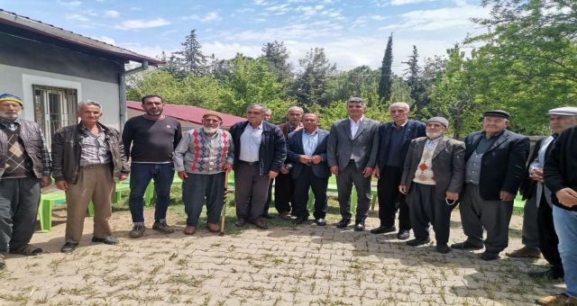 Aydoğar: "Siyaset, bir gruba dahil olmak değil, bir duruşa sahip olmaktır”