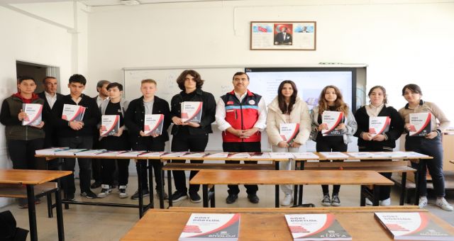 BAKANLIĞIMIZDAN ÖĞRENCİLERE YARDIMCI KAYNAK KİTAP DAĞITIMI BAŞLADI