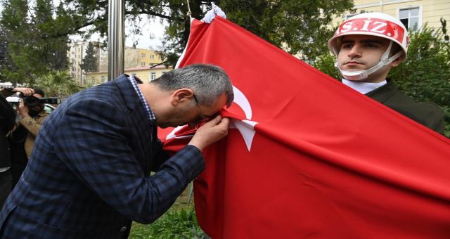 Başkan Güngör; “Şehrimizi Tekrar Ayağa Kaldıracağız”