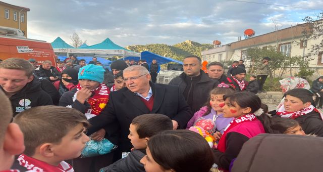 Başkan Mahçiçek; Depremin yaralarını sarmak için seferber olmuş durumdayız