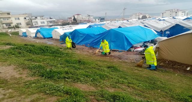 Dulkadiroğlu Belediyesi Çevre Temizliğini Sürdürüyor