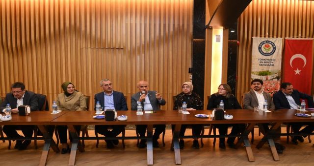 Güngör ve Kirişci, Eğitimcilerle Bir Araya Geldi