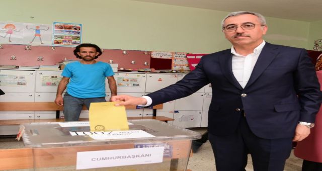 Başkan Güngör; “Seçimin Ülkemiz ve Milletimiz İçin Hayırlı Olmasını Diliyorum”