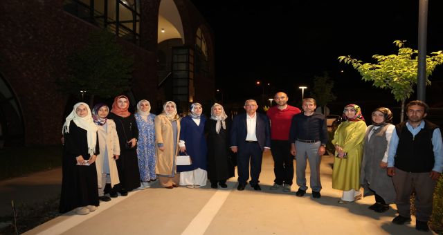 Başkan Mahçiçek, deprem sürecinde farklı şehirlerden gelen din görevlileriyle buluştu