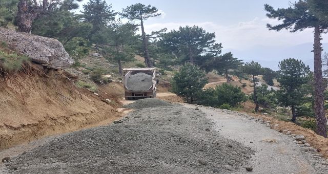 Dulkadiroğlu Belediyesi Kırsal Mahallelerde Çalışmalarını Sürdürüyor
