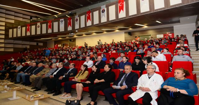 KSÜ, 12 Mayıs Hemşireler Gününde Depremde Hayatını Kaybeden Sağlık Çalışanlarını Unutmadı