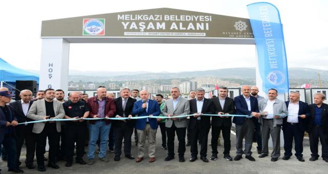 Melikgazi Belediyesi Yaşam Alanı Depremzedelerin Hizmetine Sunuldu