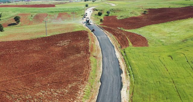Büyükşehir, Göksun’da Konforlu Ulaşım İçin Sahada