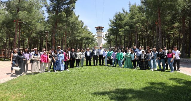 KİÜ’den depremzede öğrencilere moral ve psikoteknik destek etkinliği