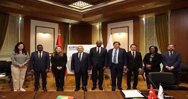 Zimbabve’den Kahramanmaraş’a hem taziye hem de EXPO 2023 ziyareti