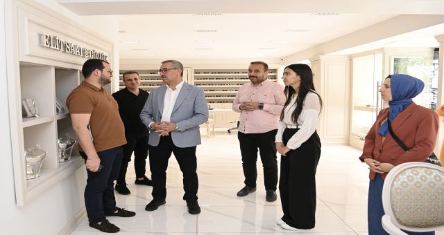 Başkan Güngör; “Esnafımız Binevler’deki Çalışmalardan Memnun”