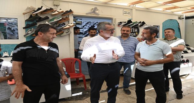 Başkan Güngör, Kapalı Çarşı’da