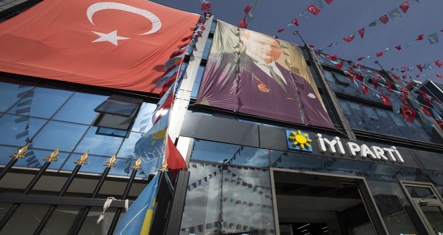 İYİ Parti ateş püskürdü
