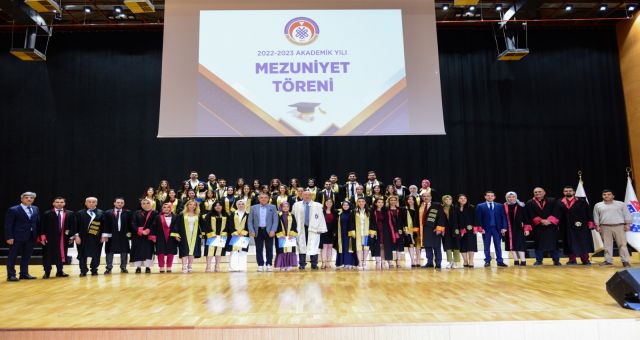 KSÜ Diş Hekimliği Fakültesinde ‘İlk Mezun’ heyecanı