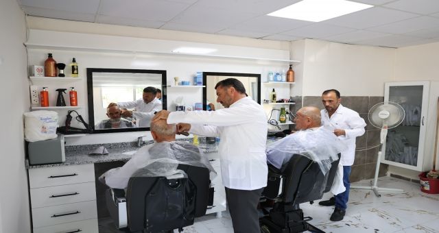 Onikişubat’tan 60 yaş üstü vatandaşlara ücretsiz berber hizmeti,