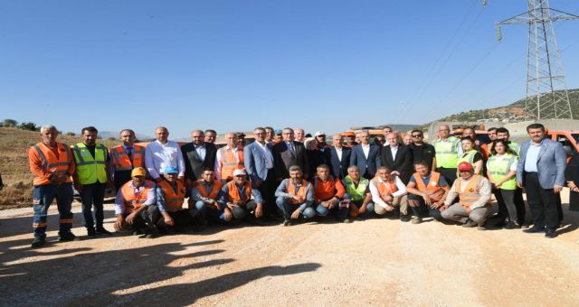 Güngör ve Uraloğlu, İlk Depremin Merkez Üssü Pazarcık’ı Ziyaret Etti